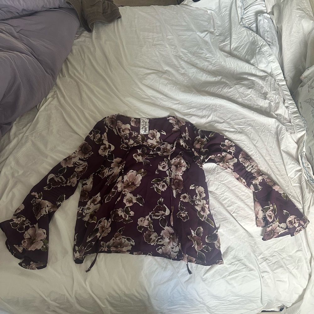 Floral Bell Sleeve Blouse
